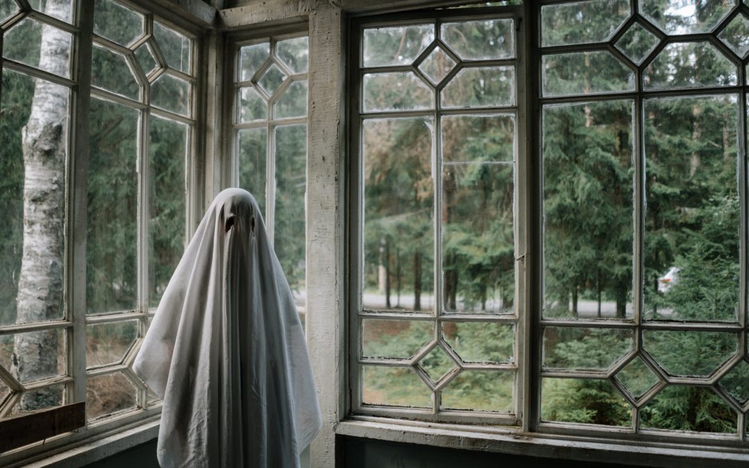 Huésped se queja de que hay fantasmas en su Airbnb